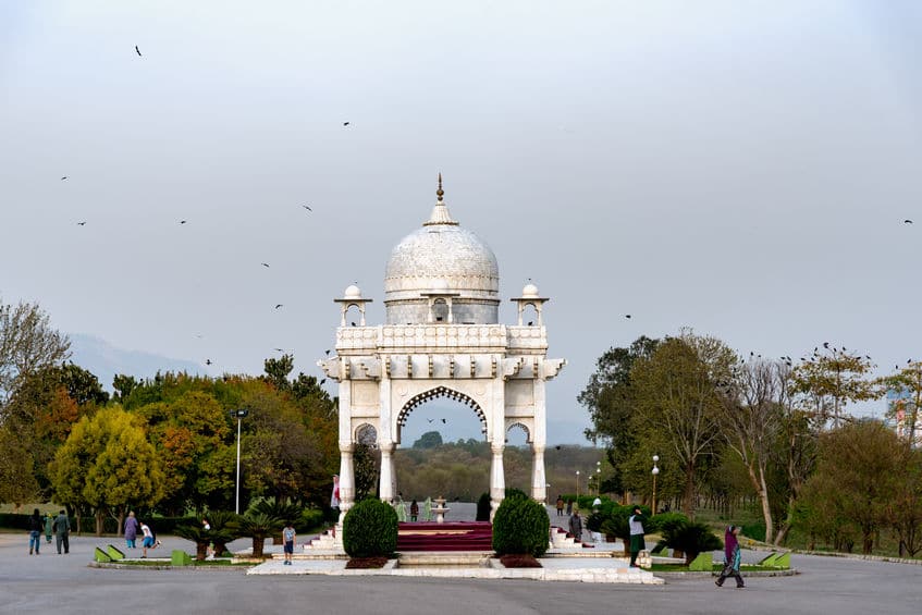 Monumento no Parque Fatima Jinnah em Islamabad